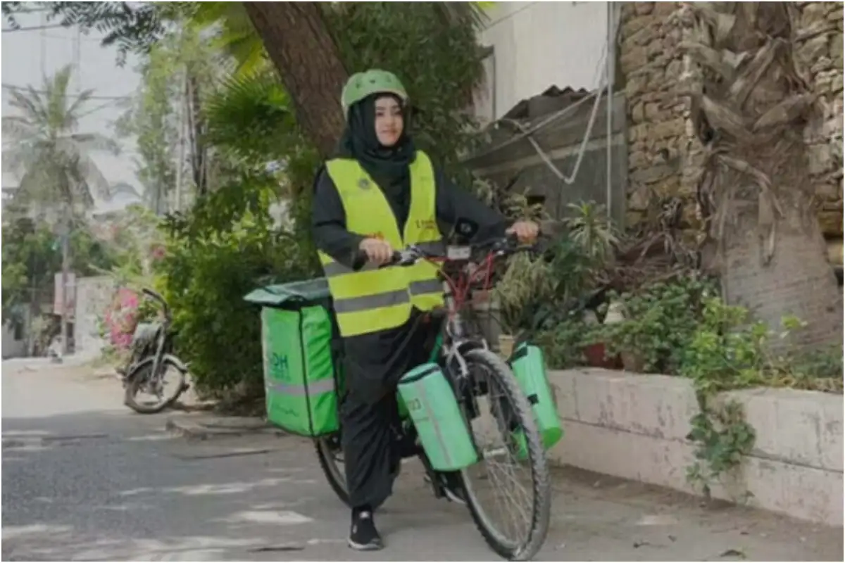 Bicycle ambulance service in Karachi: All you need to know!