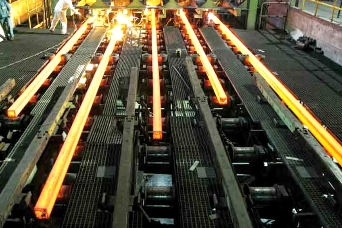 Pakistan and Russia agree to build new steel mills in Karachi