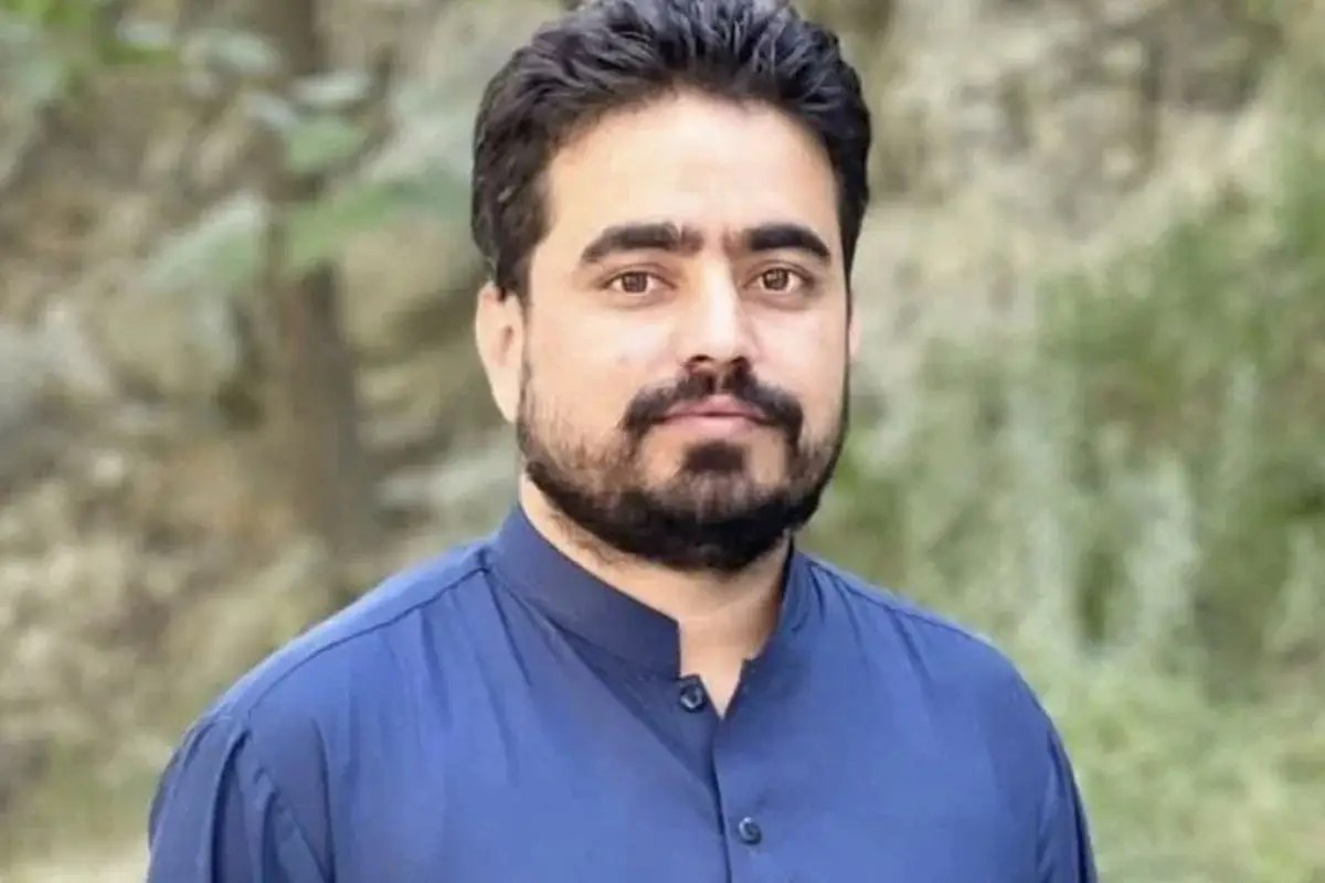 Body of Social Activist Yawar Abbas Airlifted by Pakistan Army from Nagar Mountains