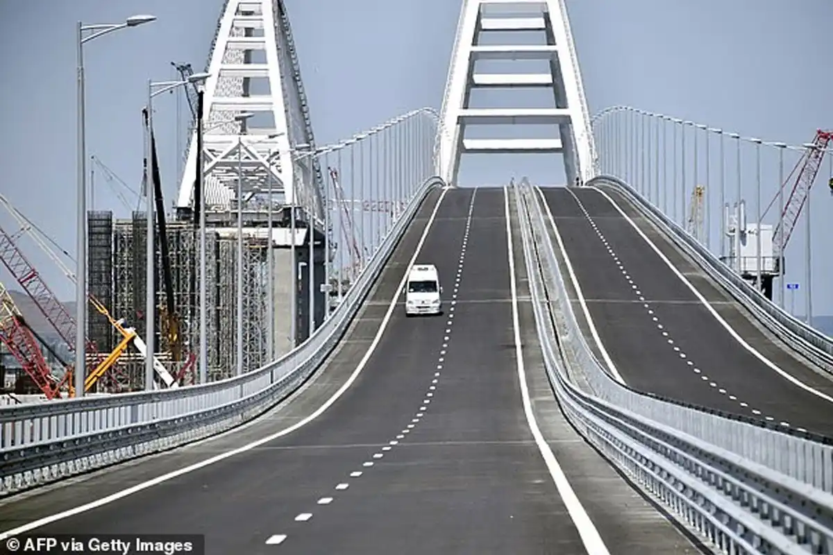 Ukraine’s SBU Strikes Russia’s Crimean Bridge with Underwater Bombing Operation