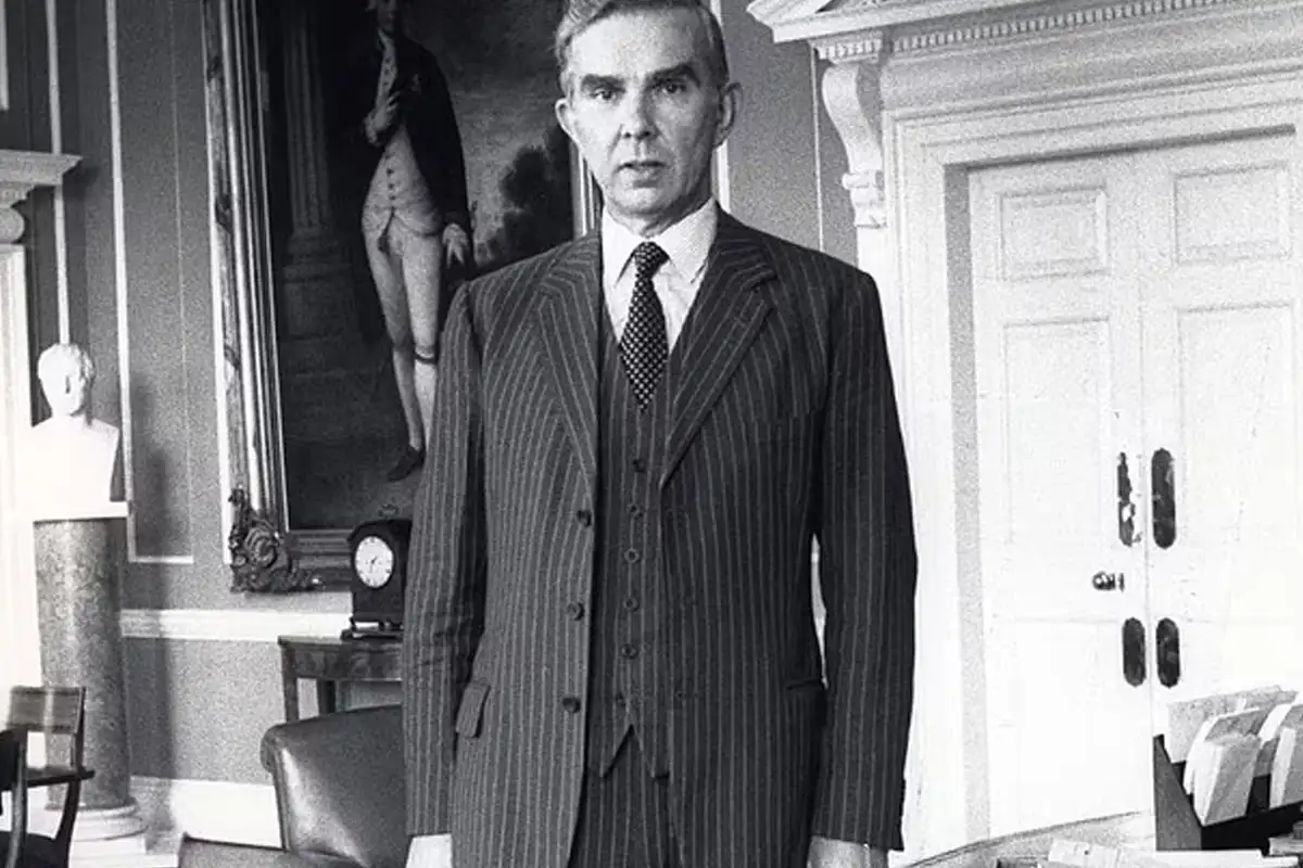 Former Royal Aide to King Charles and Princess Diana, Sir Christopher Airy, Dies Aged 91