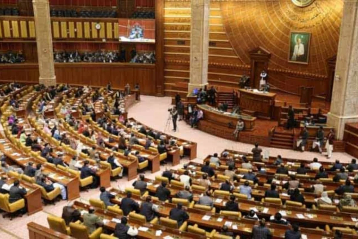 No-Confidence Motion Ousts 4 Opposition Committee Heads