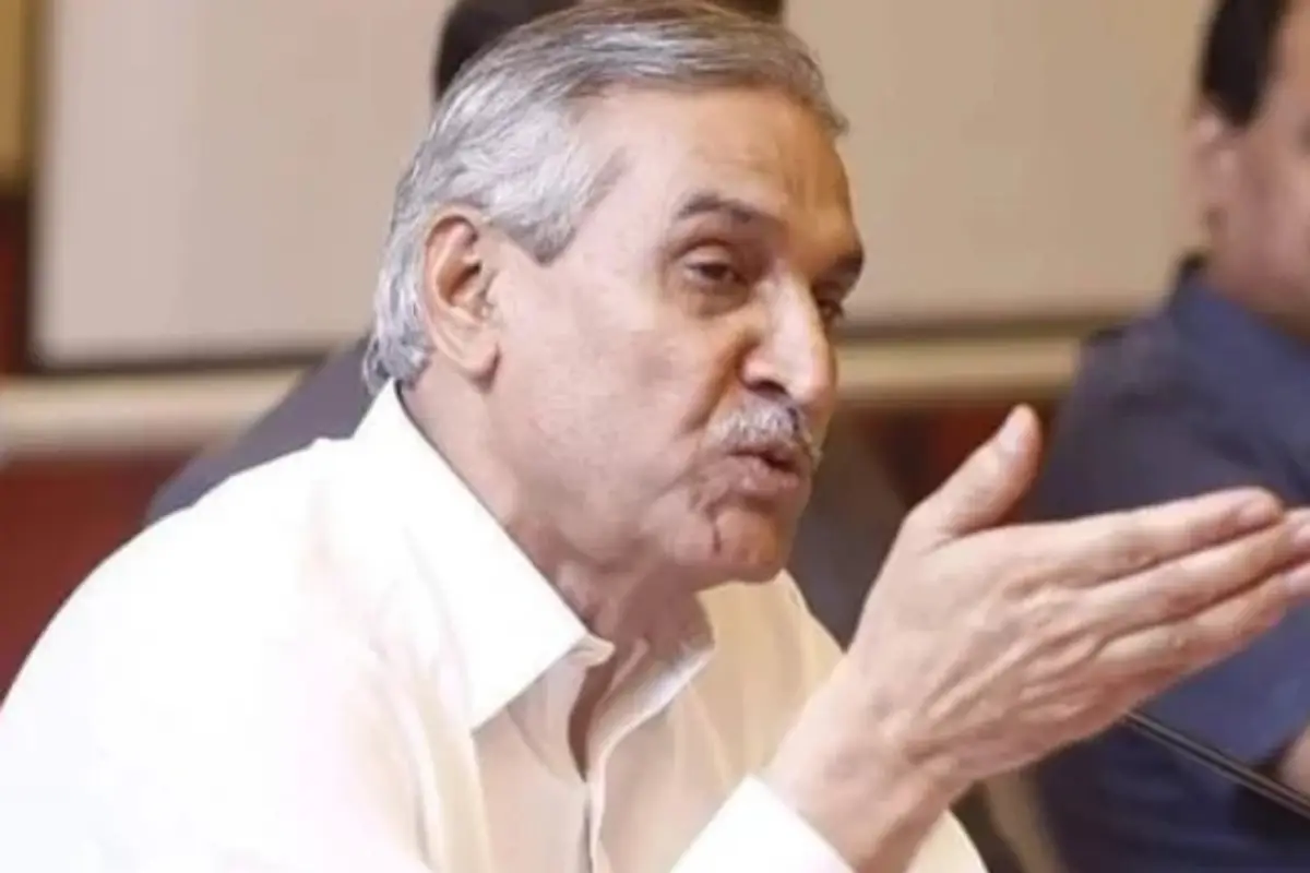 PPP leader demands 50% salary, pension hike in budget