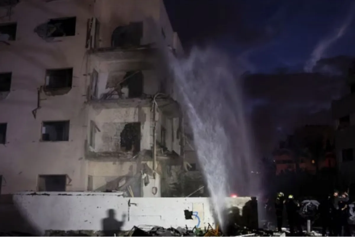 Iranian Strikes Kill 20, Injure over 200 in Israel: Officials