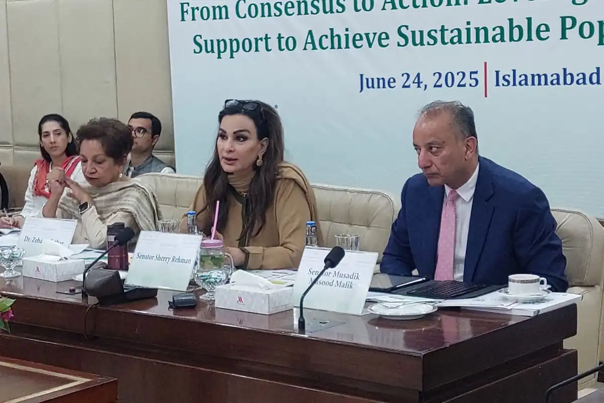 Parliamentarians Unanimously Approve Resolution on Population Stabilization, Vow to Table It in National Assembly