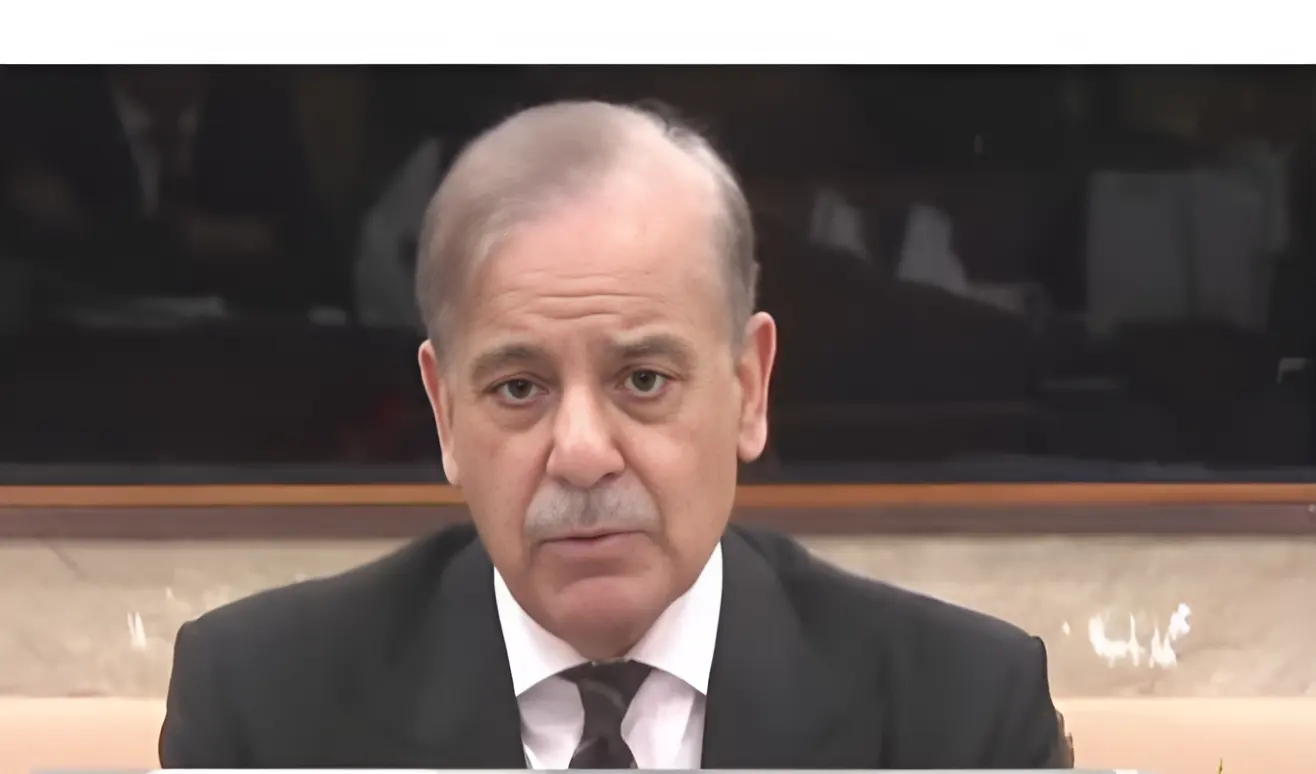 PM praises government performance in challenging time