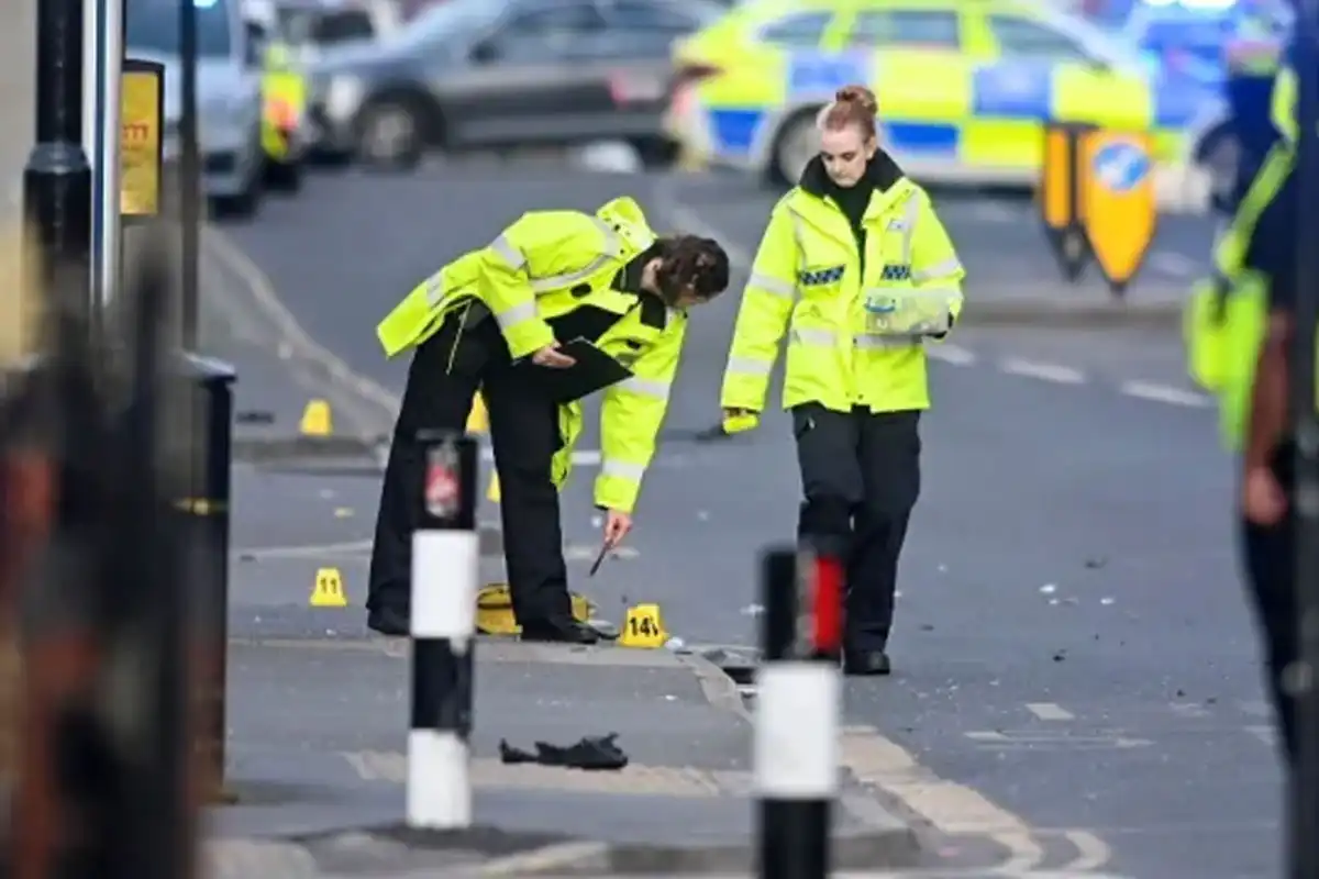 Sheffield Teen Dies in Staniforth Road Hit-and-Run Involving Audi and E-Bike