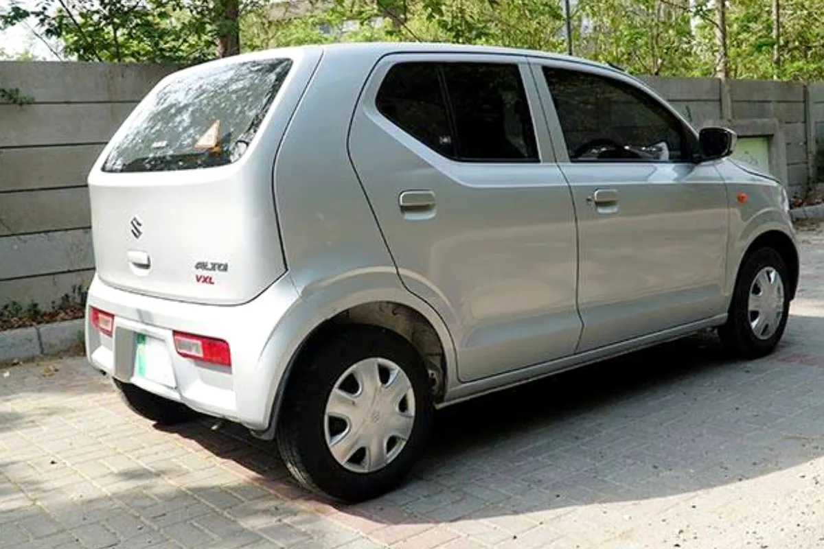 Suzuki Alto VXR Silky Silver price and 4 year installment plan – June 2025