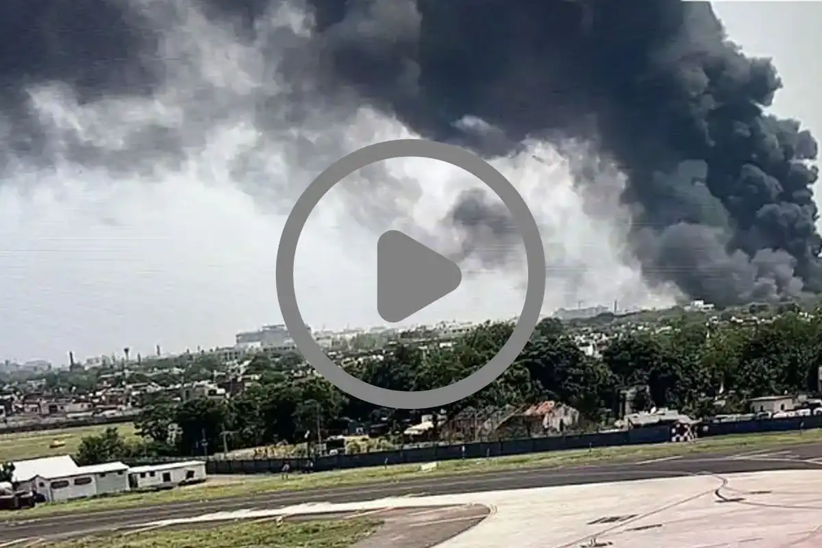 Watch Videos: Air india plane crash in Ahmedabad, final moments of the tragedy
