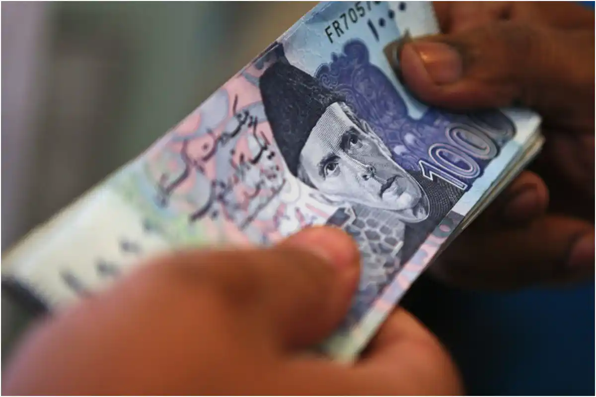 Govt to Offer Ineligible Persons Relief on Cash Withdrawal