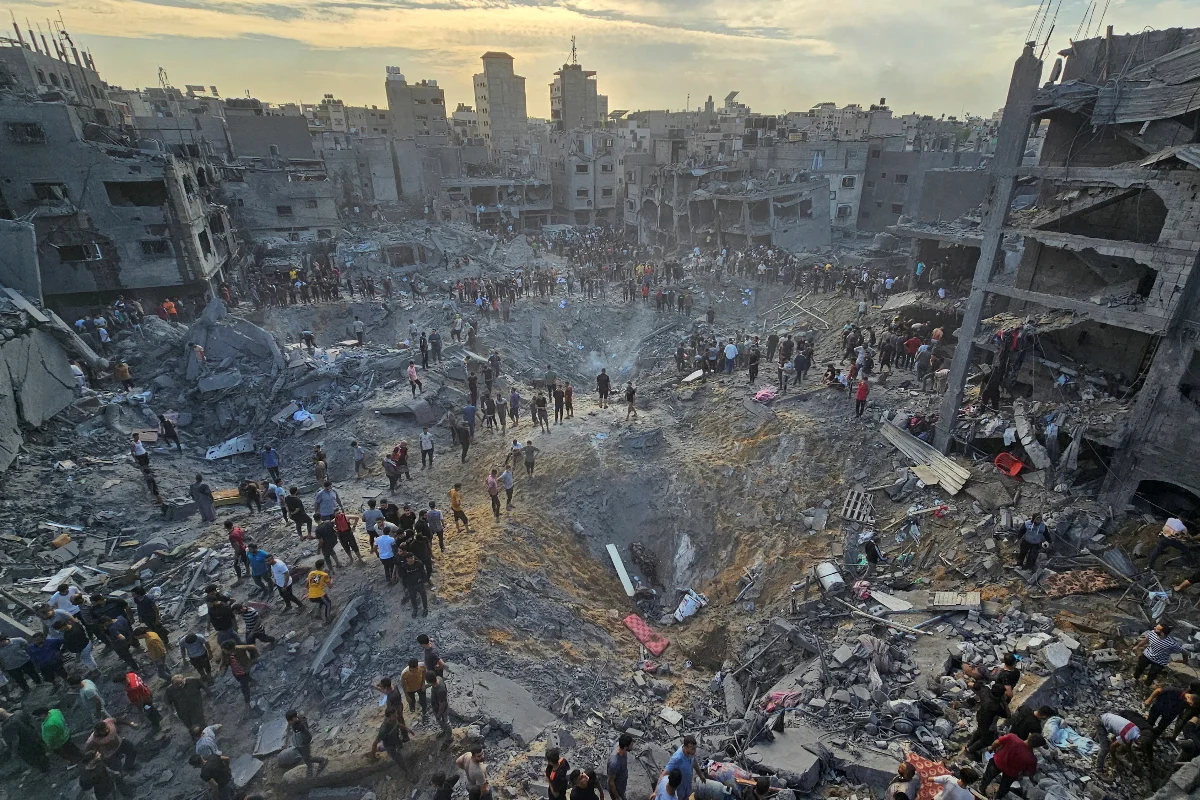 Israeli Airstrikes on Palestine Kills 81, Ceasefire Efforts in Gaza Intensify