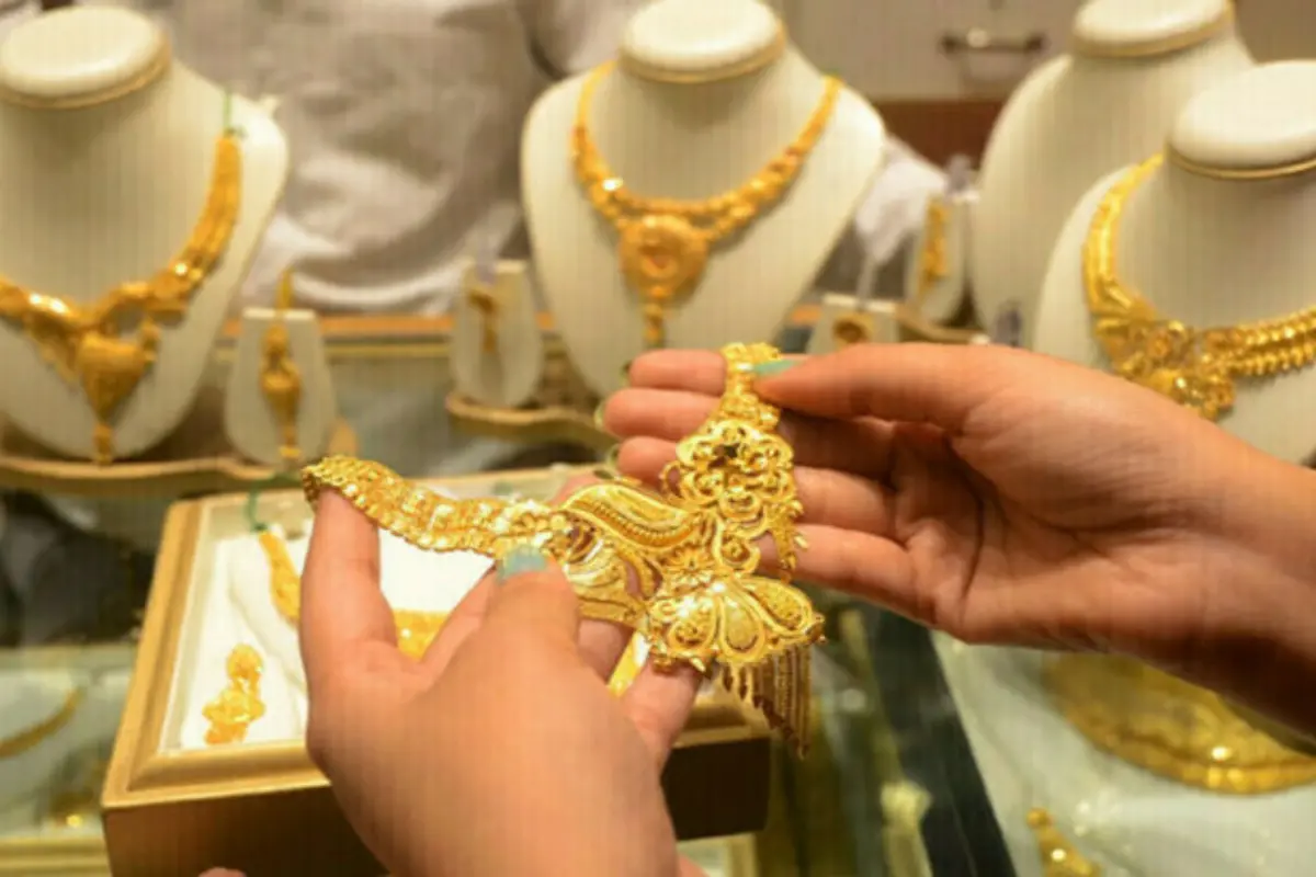 Gold prices in Pakistan hit record high – check new rates