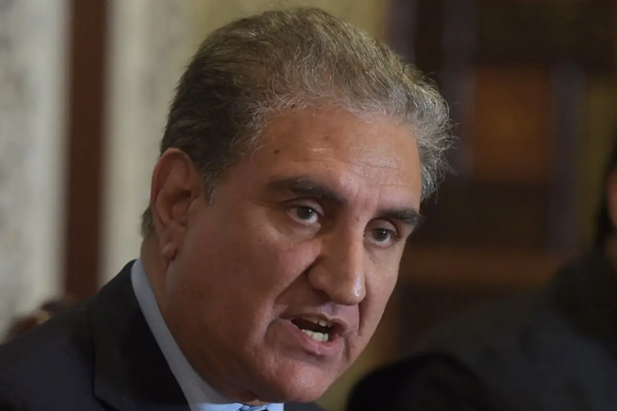 Qureshi Urges PTI to Combine Resistance with Dialogue