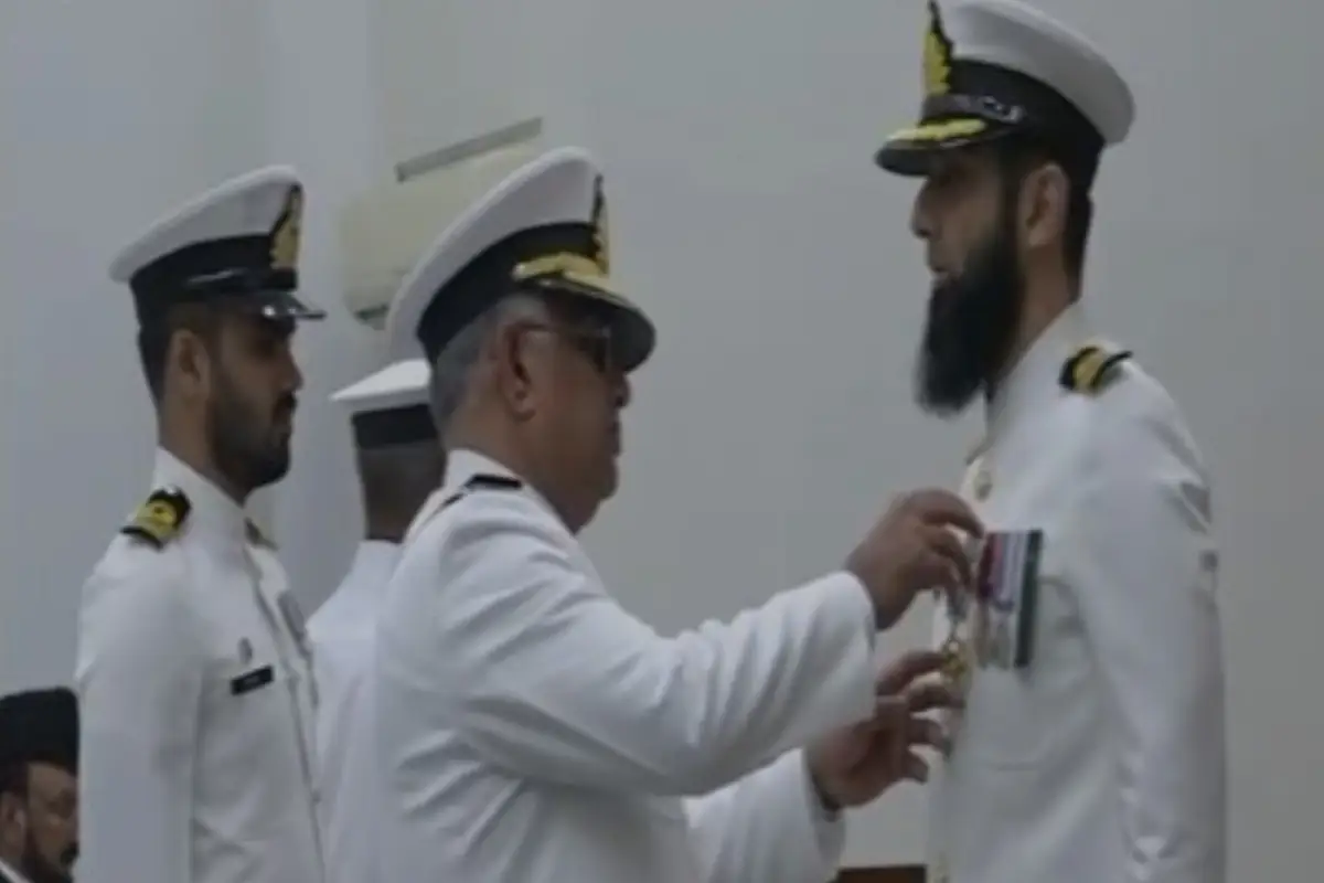 Pakistan Navy Confers Military Awards in Grand Ceremony