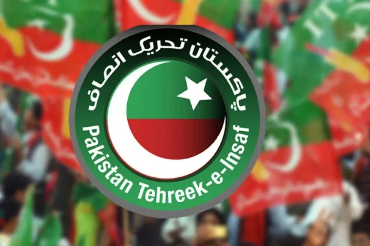 Five Independent Senators from KP Join PTI