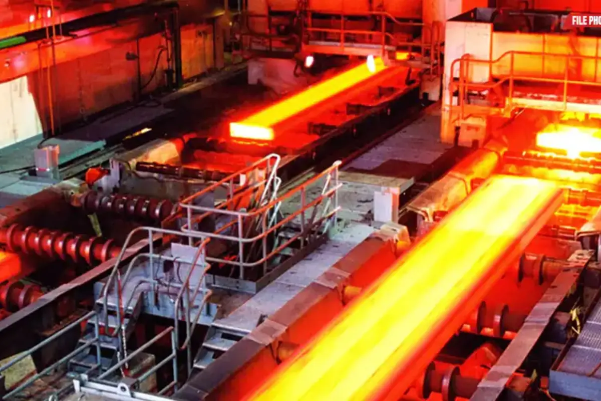 Russian Engineers Visit Pakistan Steel Mill for Revival Talks