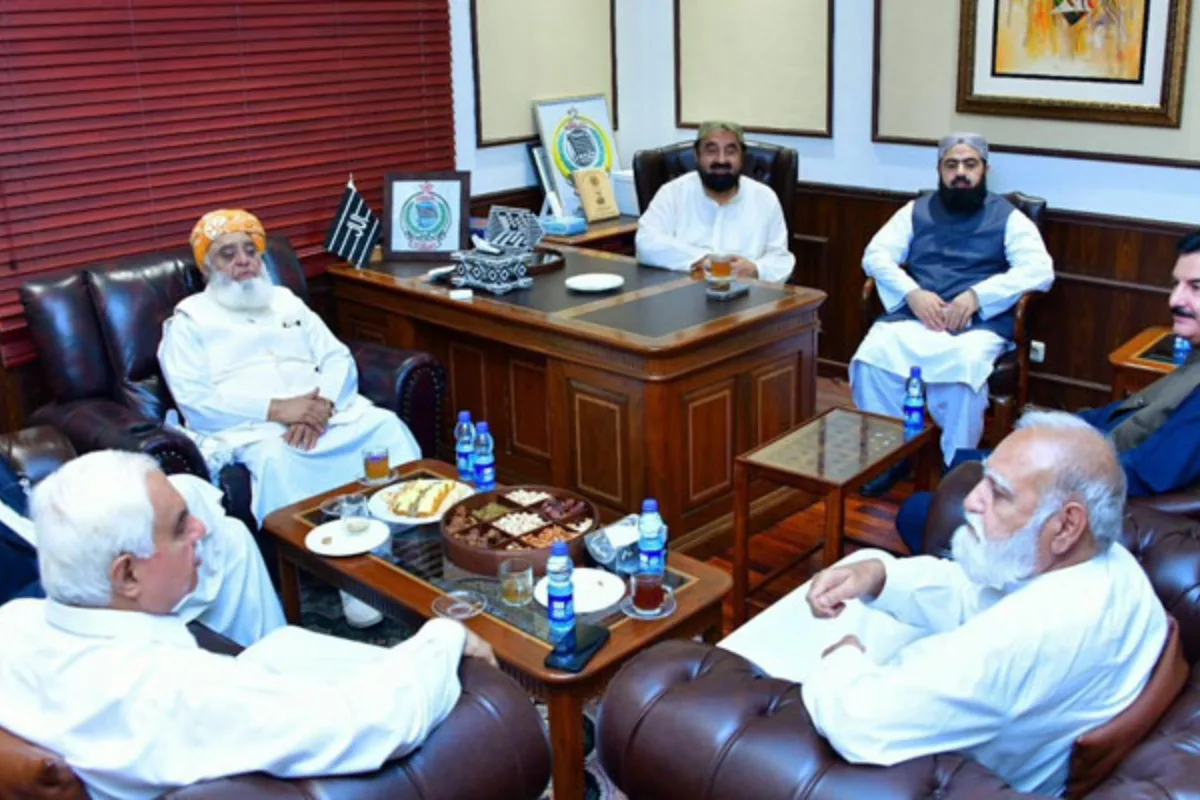PPP Meets Fazlur Rehman to Discuss KP Senate Elections