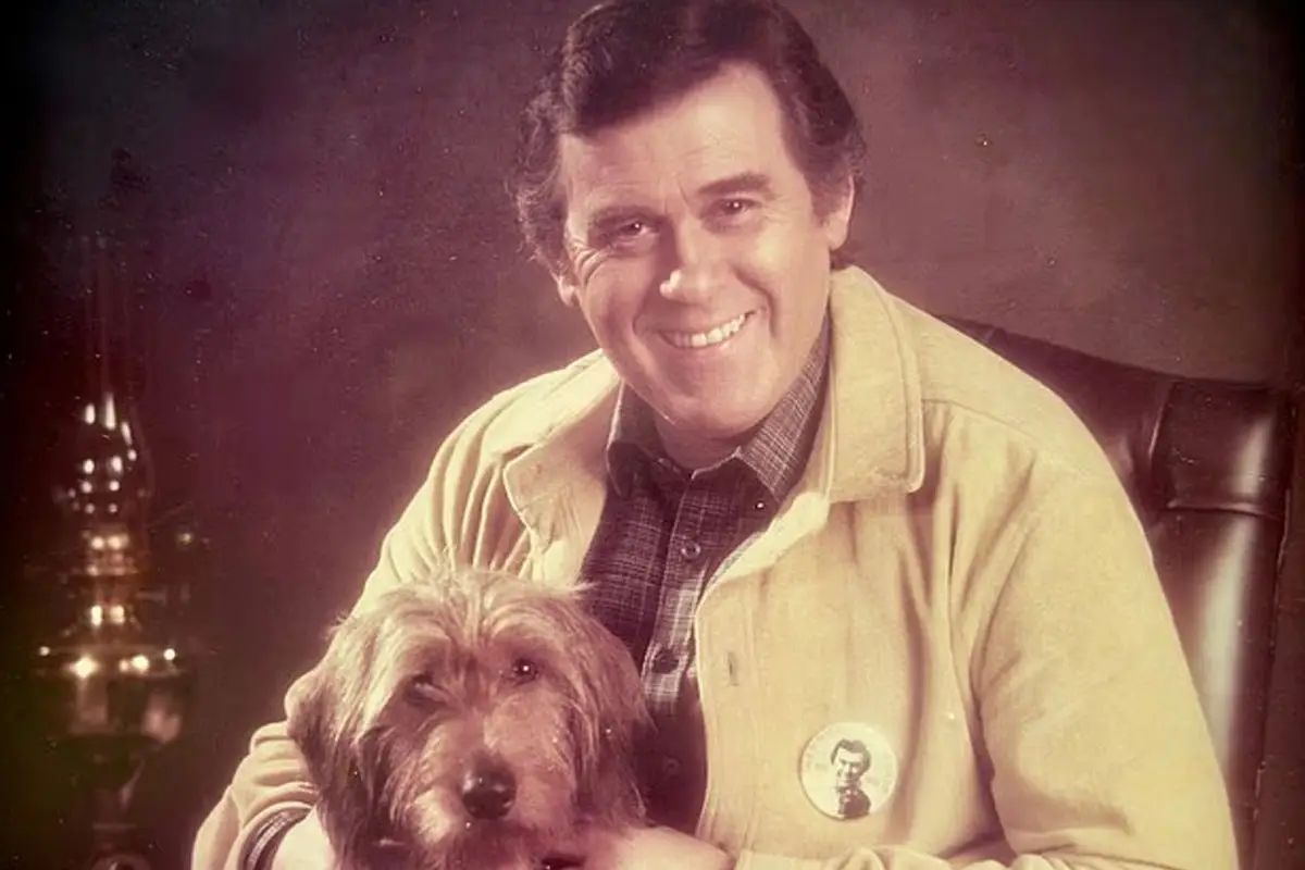 Legendary Children’s TV Host Glen Michael Dies at 99