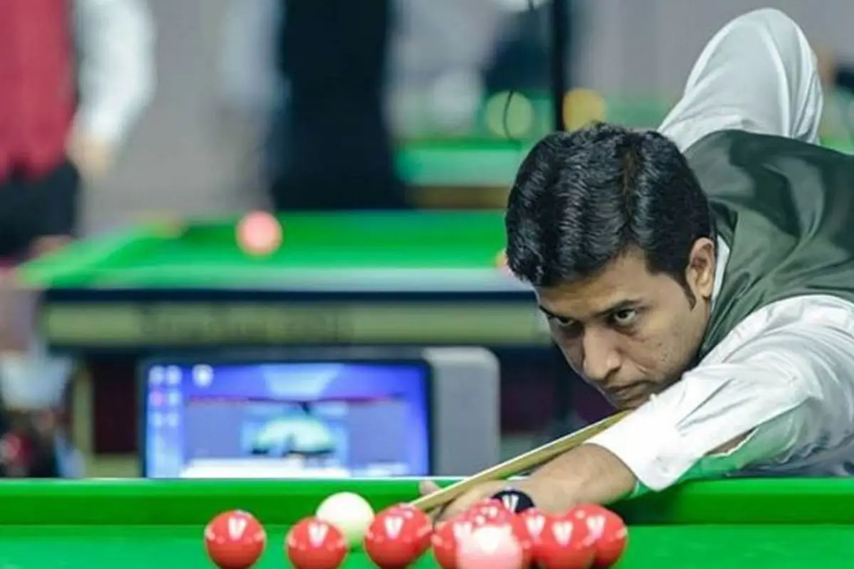 Double Delight for Pakistan as Mohammad Asif and Hasnain Akhtar Win IBSF Titles in Bahrain