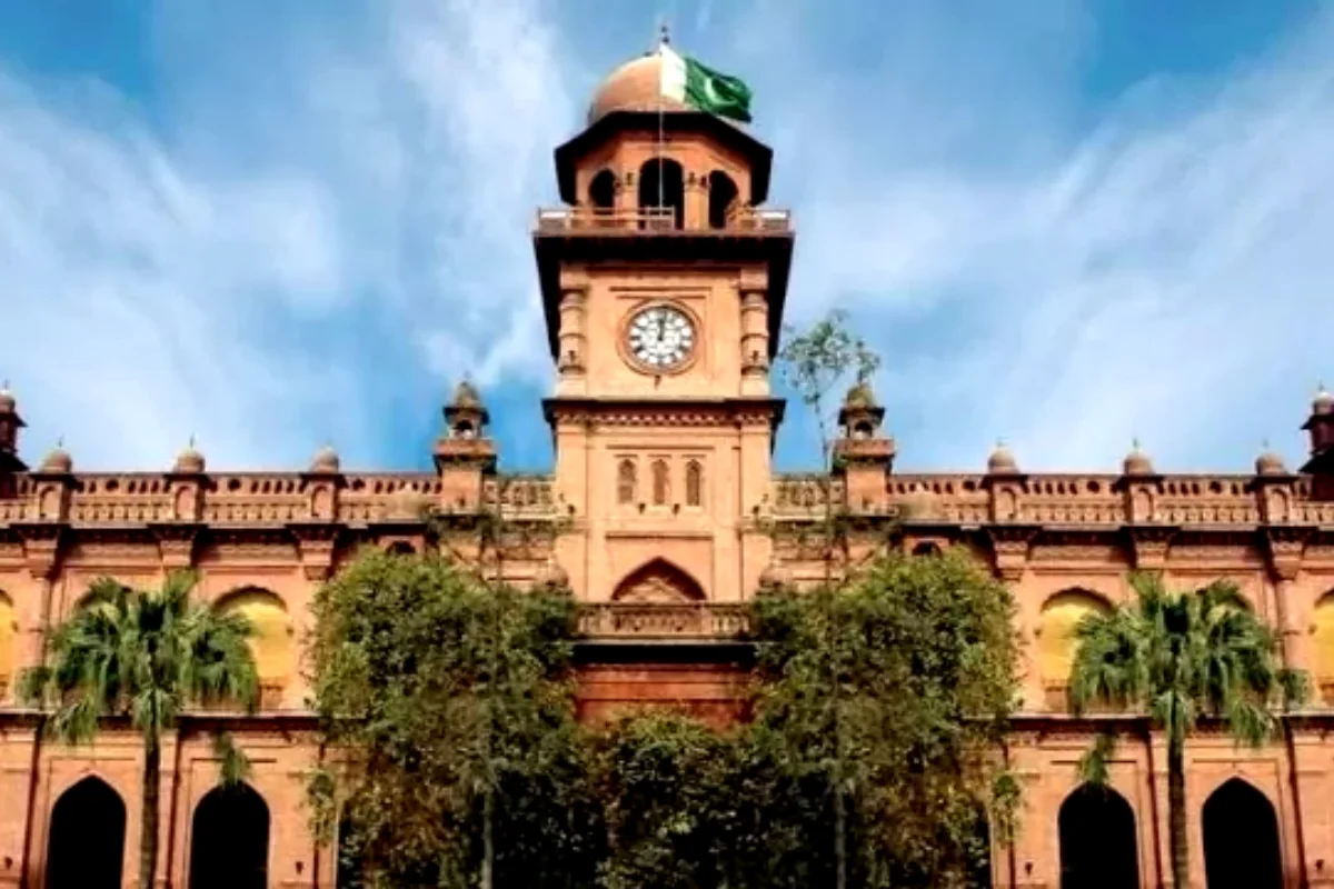 PU increases fees by 15% for B.A, B.Com, MBA, LLB – Check detail