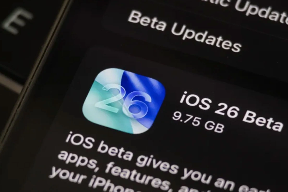 Remove iOS 26 Beta: iPhone Users Rush to Downgrade After Bugs