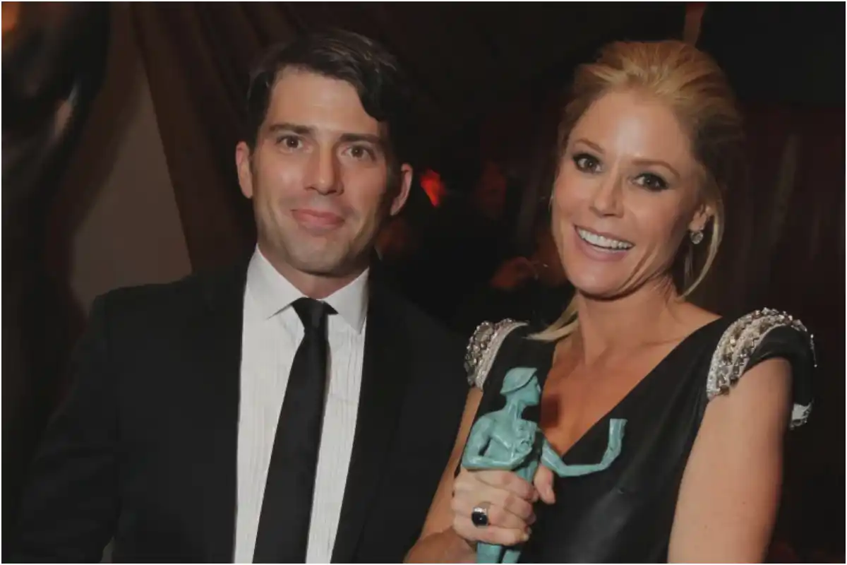 Who is Julie Bowen’s Ex-Husband? All About Scott Phillips!