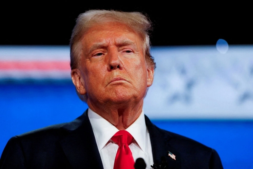 Trump Threatens to Impose 25% Tariff on India if No Trade Deal Finalized