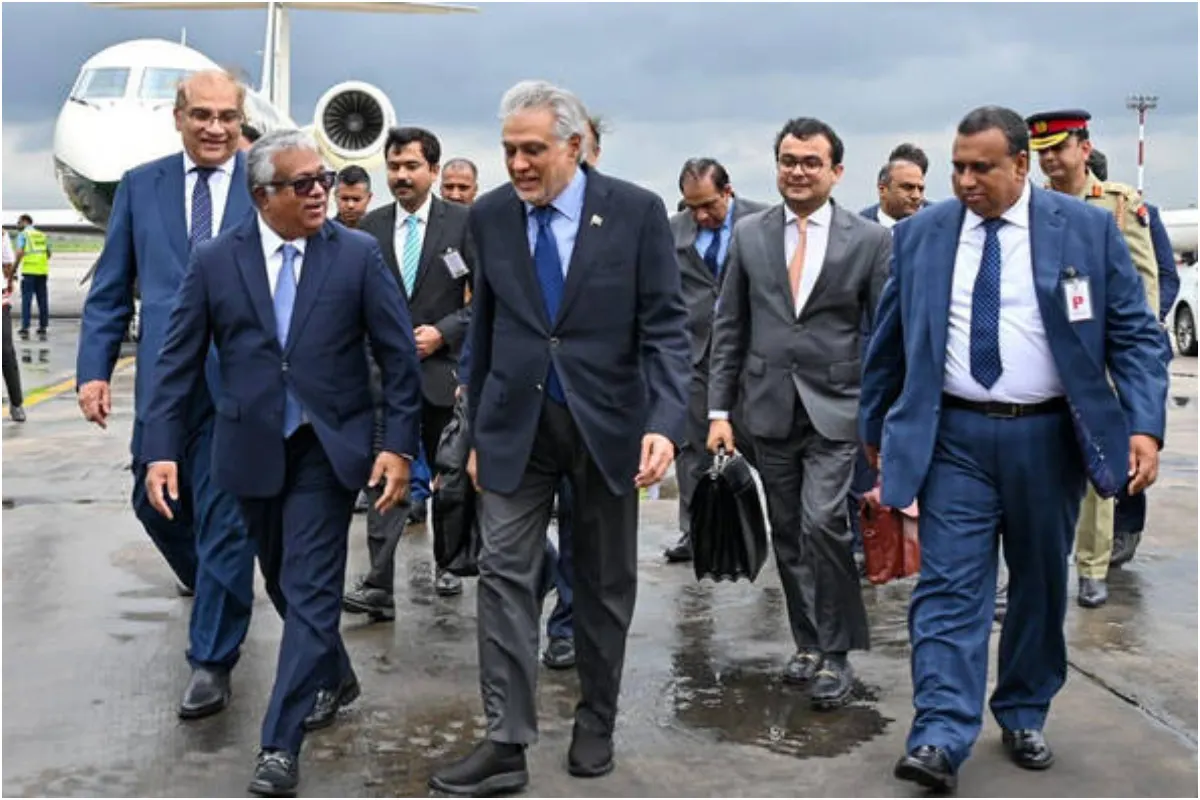 Deputy PM Ishaq Dar Visits Bangladesh, Meets JI Chief