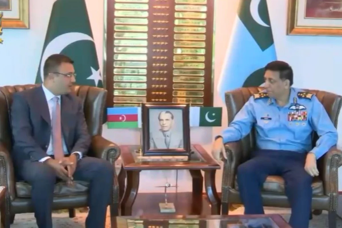 Pakistan, Azerbaijan vow to boost defence cooperation
