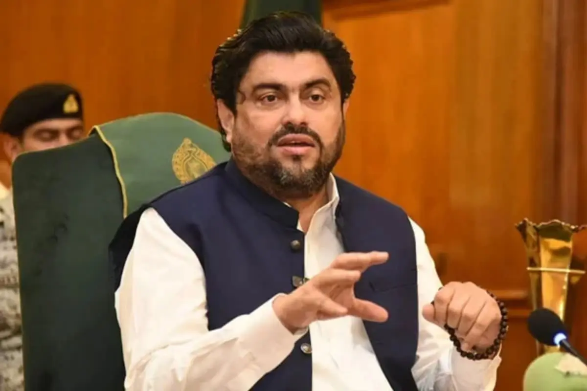 Karachi Tragedy: Governor Asks People to Stay Calm