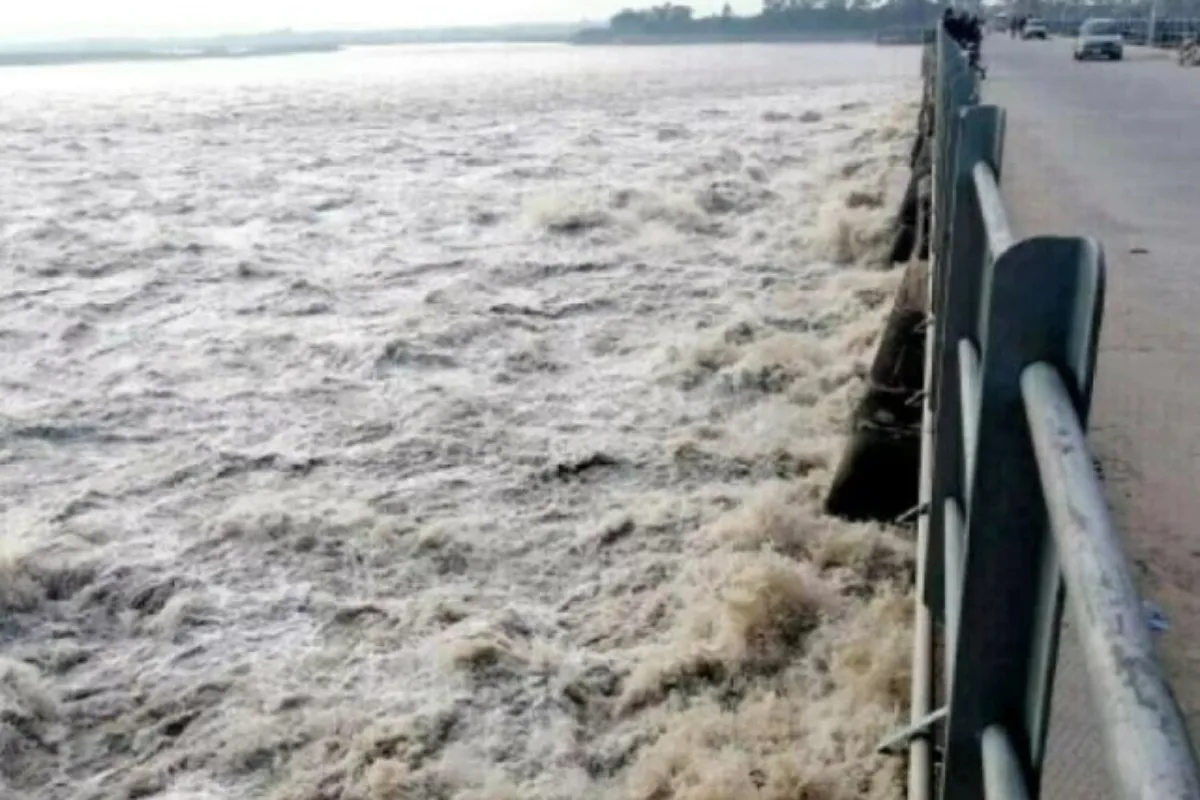 India Releases Water From Dams, High Flood Alert Issued in Sutlej River: PDMA
