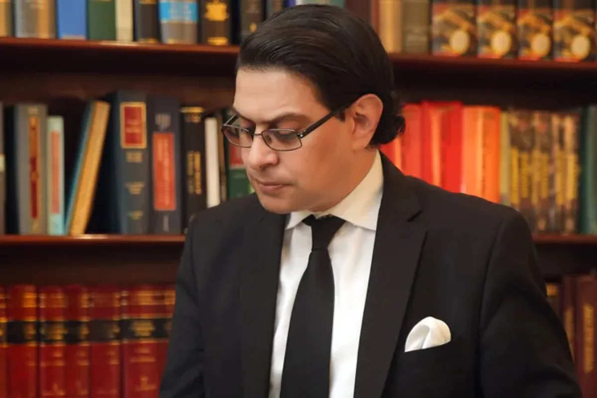 Salman Akram Raja Decides to Quit PTI, Vows to Support in Court