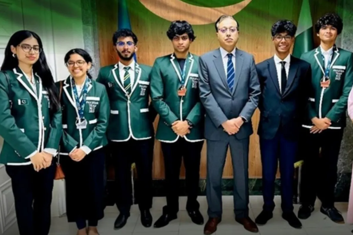 Pakistan’s Young Economists Win Silver, Broneze Medals at International Economics Olympiad 2025