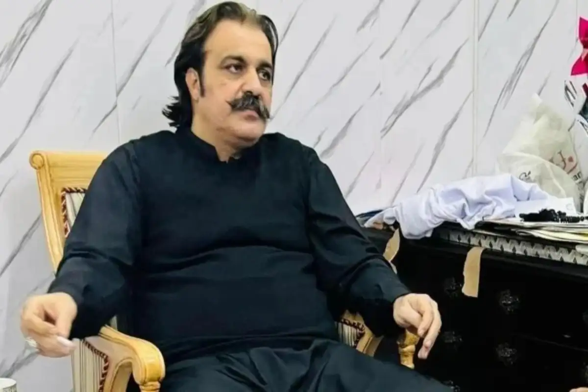 Court reissues non-bailable arrest warrant for Ali Amin Gandapur