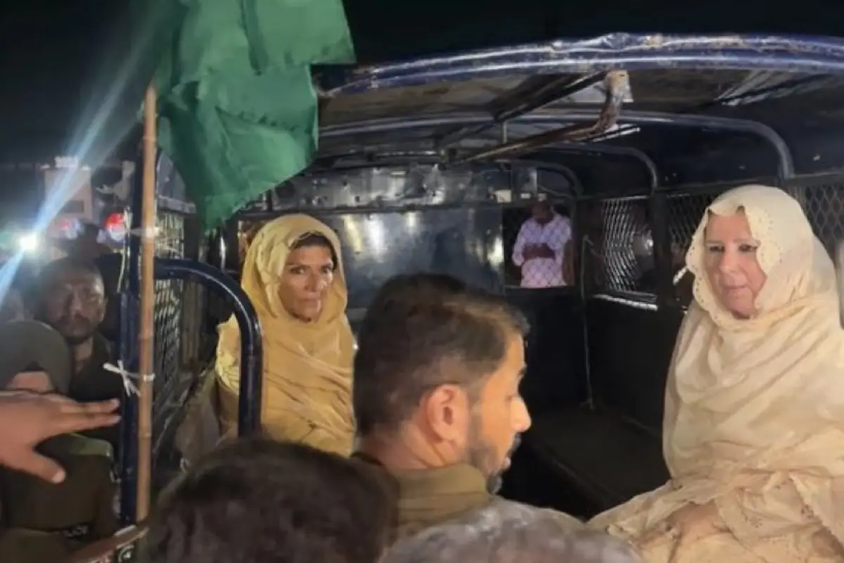 Pindi Police Arrest Aleema Khan, Noreen Khan