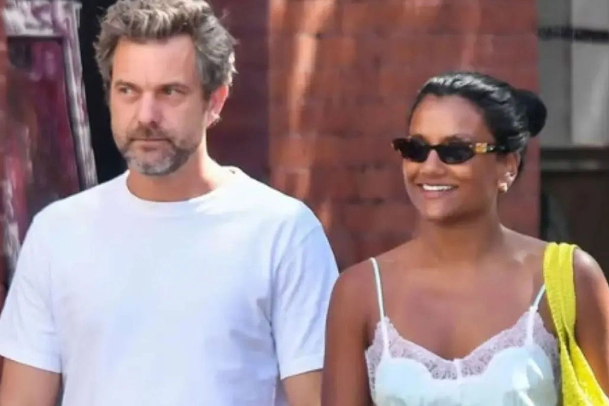 Who Is Joshua Jackson Girlfriend? All about Star Simone Ashley