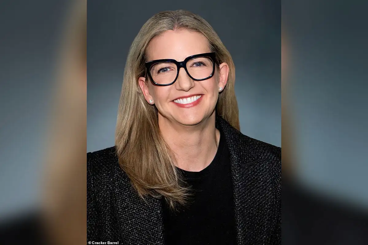 Who is Julie Felss Masino? Husband, Wikipedia, Net Worth & Biography