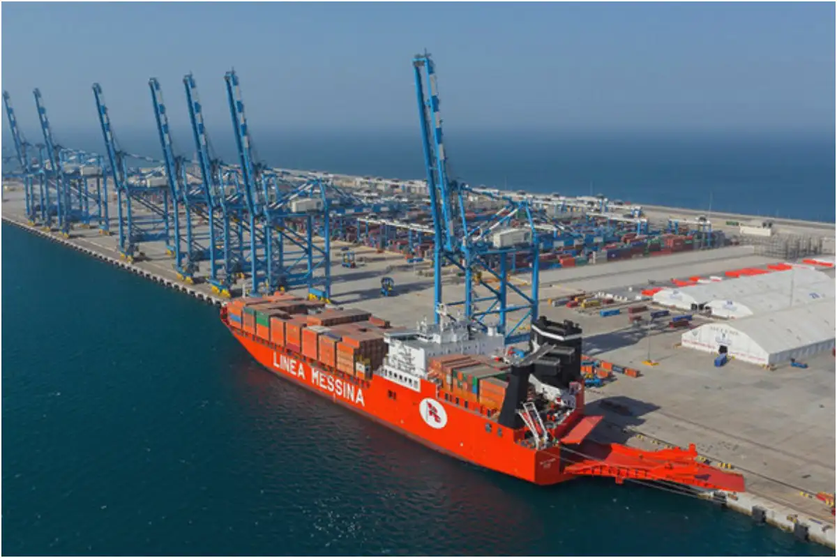 Gwadar Port to Get Solar Power Under PM’s Initiative