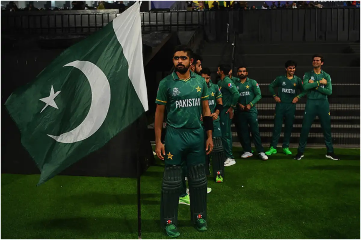 Pakistan Cricket Stars Extend Heartfelt Independence Day Greetings