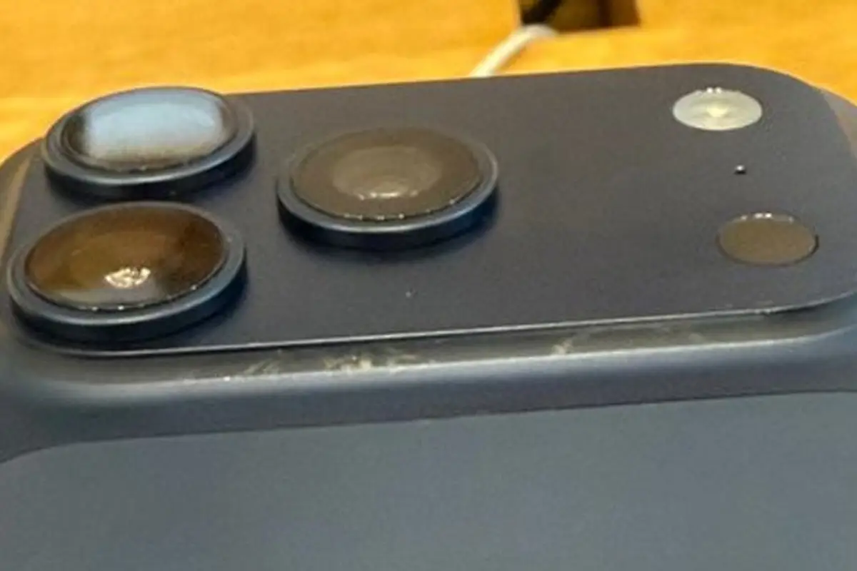 Apple Responds to iPhone 17 Pro ‘Scratchgate’ Controversy