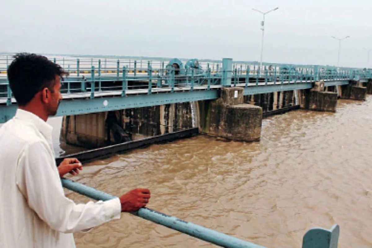 PDMA Reports Normal River Flow in Punjab, Some Flooding