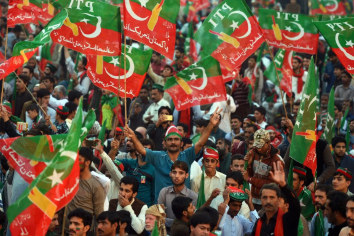 PTI Members Unhappy with Protest Strategy