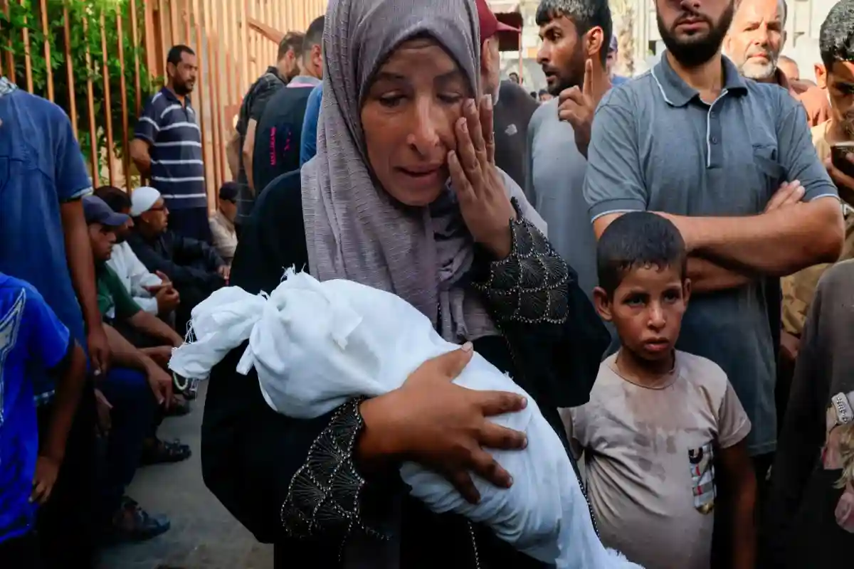 Gaza’s Internet, Phone Cut Amid Ground Offensive