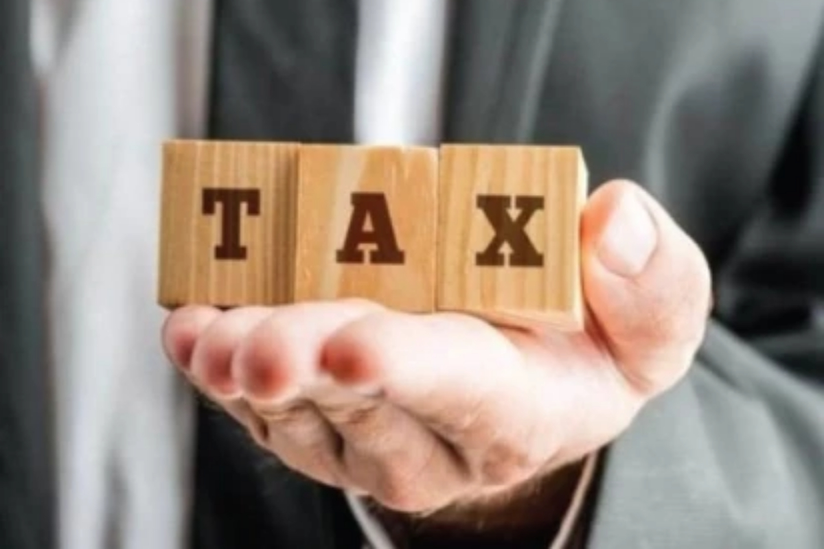 Salaried Class Income Tax Increases Despite Overall Shortfall in FBR Collections