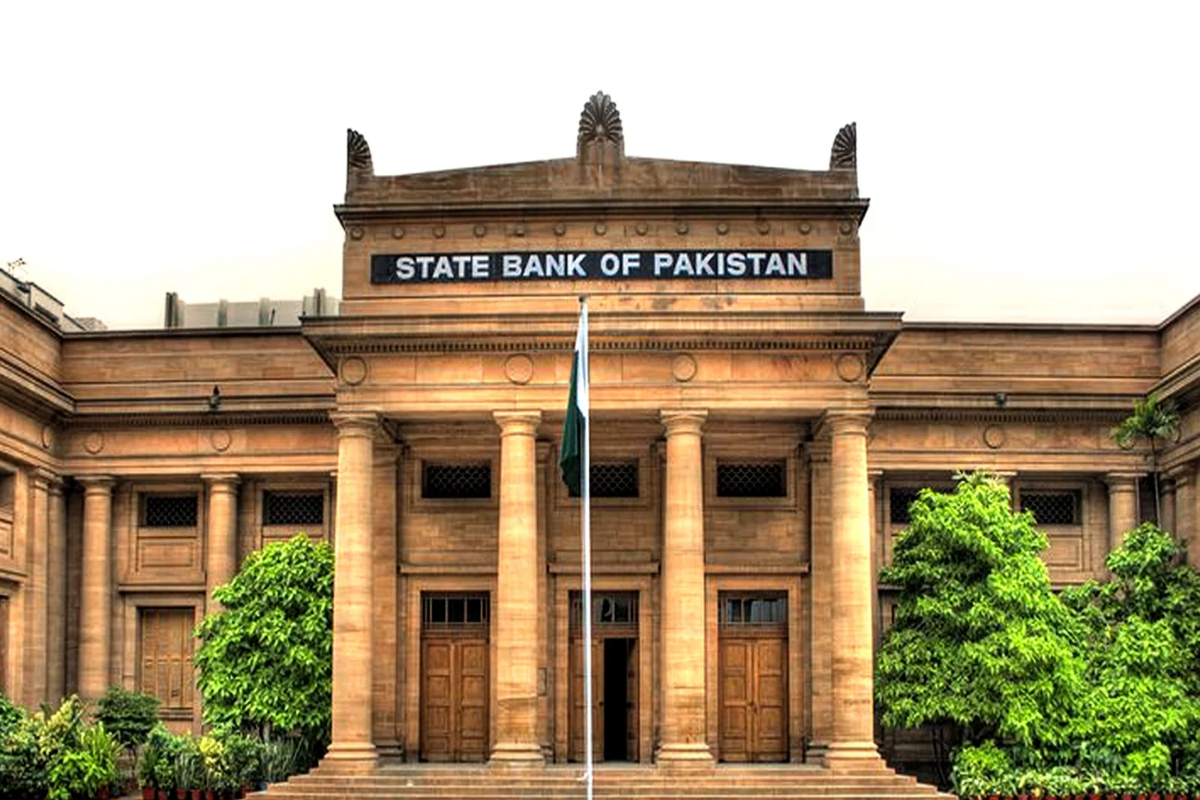 SBP Orders Banks to Install Cash Deposit Machines in 25% of Branches