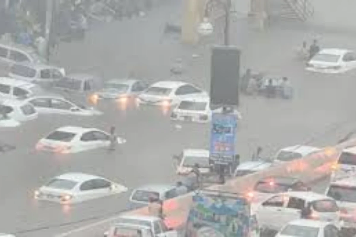 Karachi Floods Kill 7, Punjab on High Alert as Sutlej Overflows