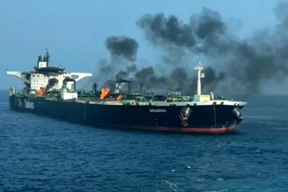 Yemen’s Houthis release 24 Pakistani crew of seized LPG tanker
