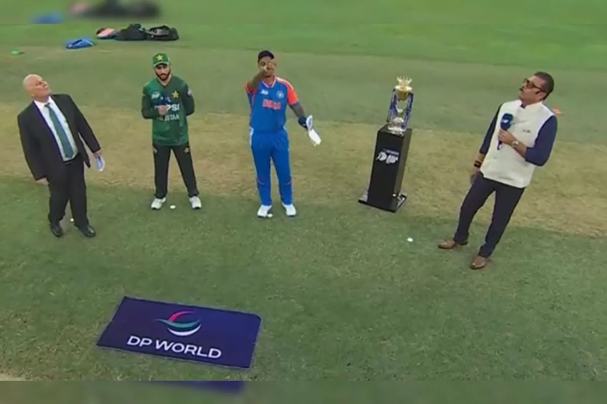 Asia Cup 2025: Pakistan Opts to Bat First Against India in High-Voltage Clash