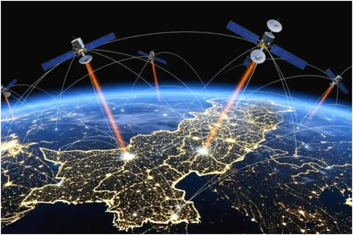 Pakistan Edges Closer to Satellite Broadband as PTA Moves to Grant FSS Licenses