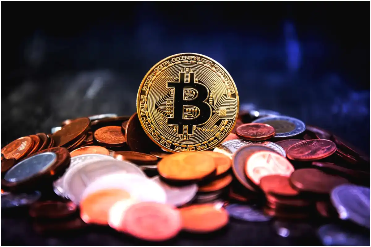 Bitcoin Price Forecast: $200K Possible With Fed Rate Cuts